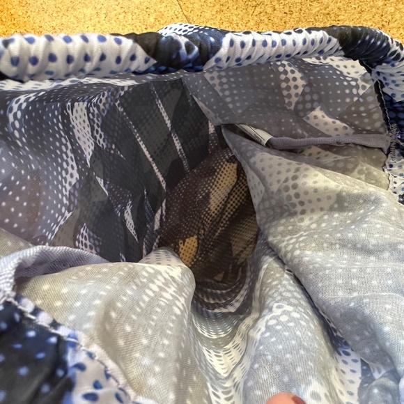 Nike Drawstring Backpack - Picture 3 of 3